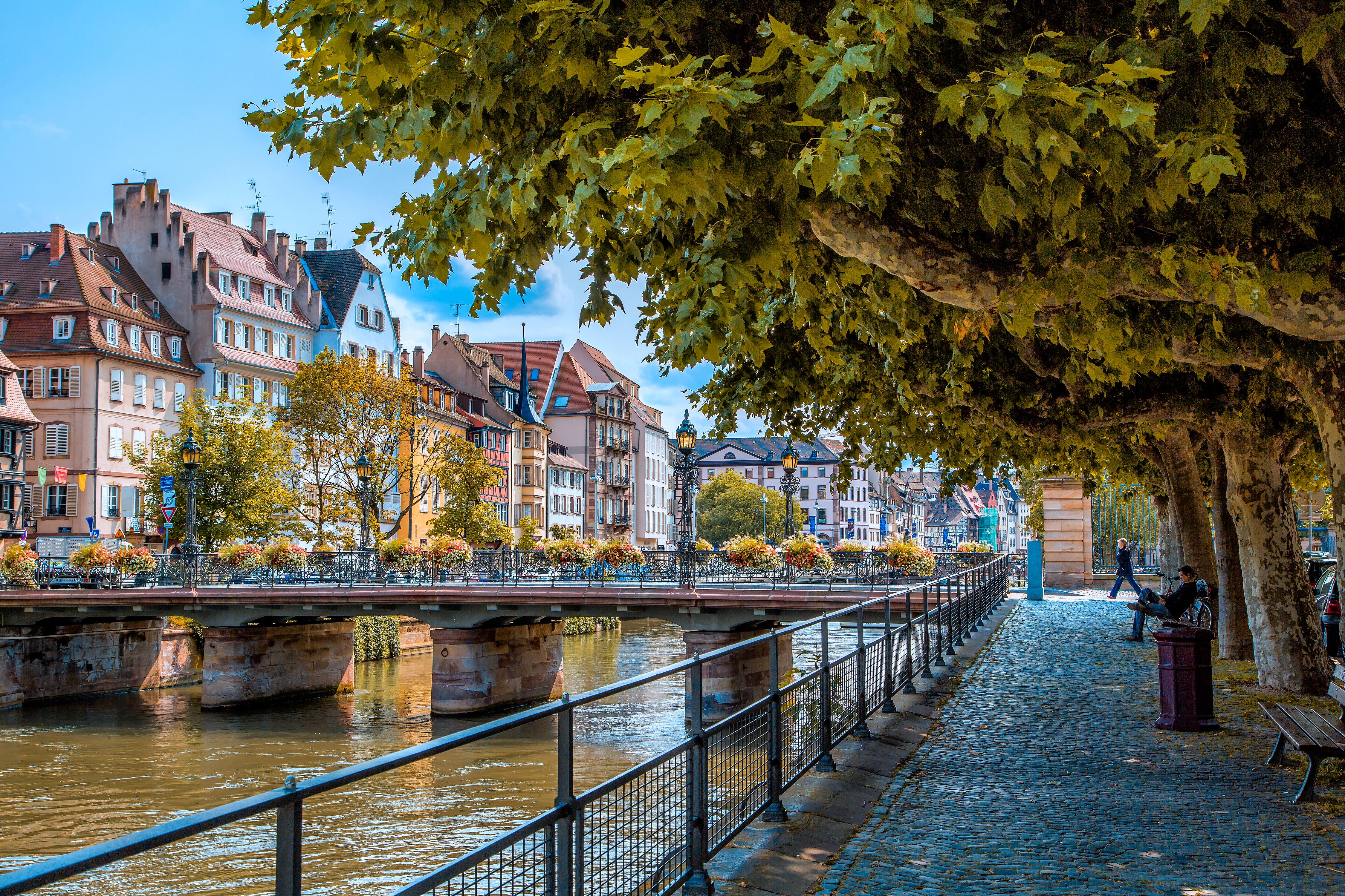 Страсбург фото. Страсбург город во Франции. Страсбур города Франции. Штрасбург Германия достопримечательности. Страсбург Франция города Франции.
