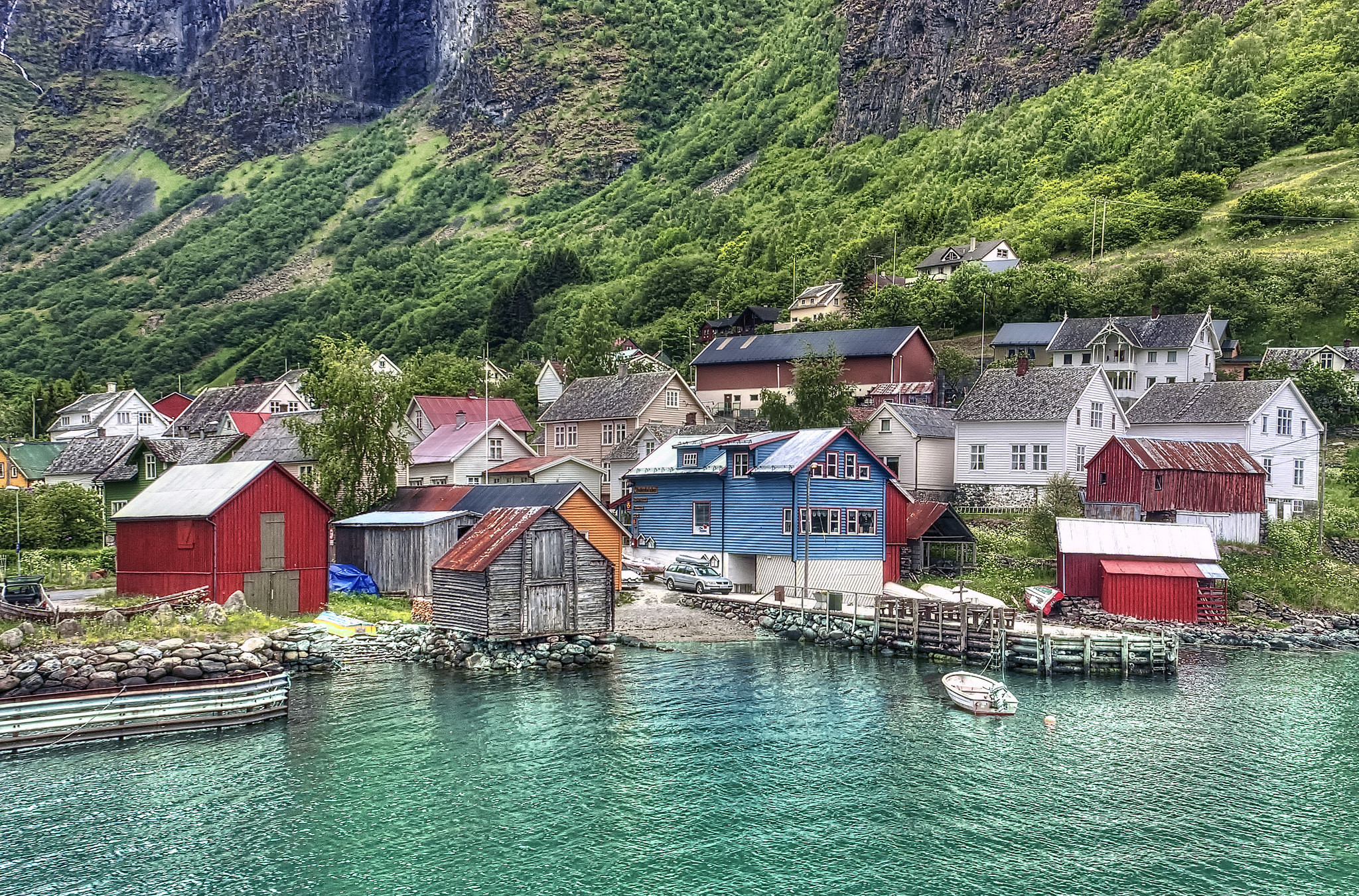 Обои Норвегия здания город на рабочий стол