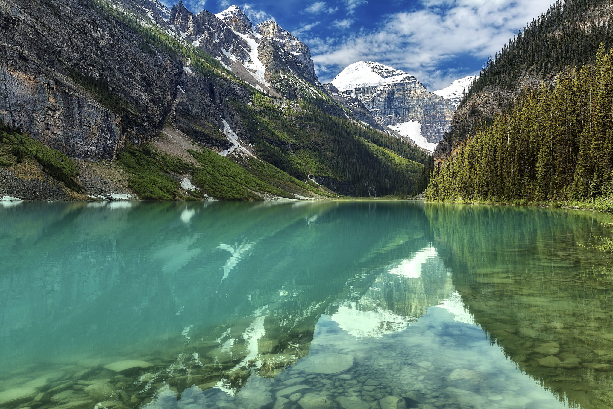 Wallpapers lake louise Alberta landscapes on the desktop