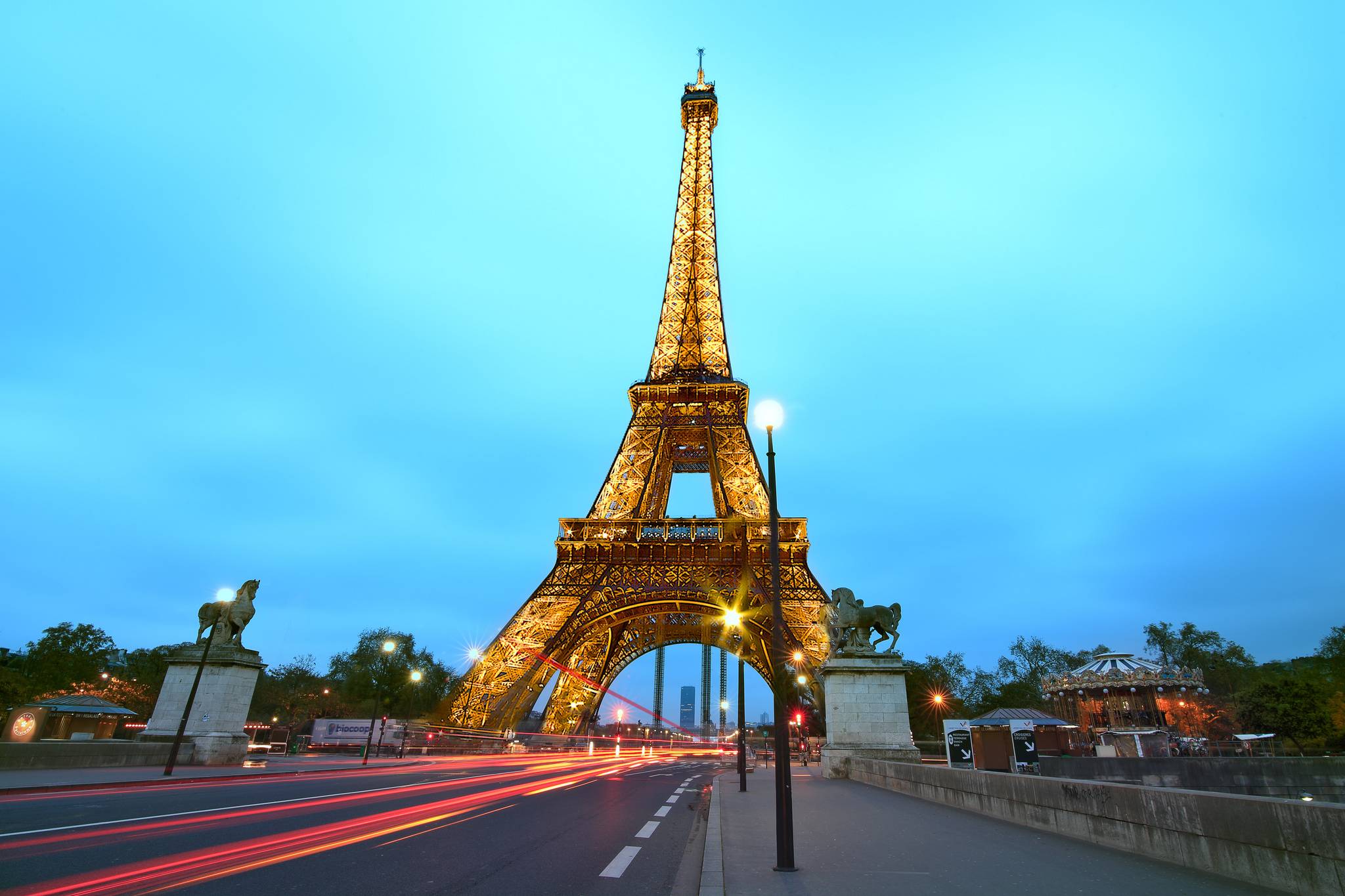 Wallpapers evening Eiffel Tower paved road on the desktop