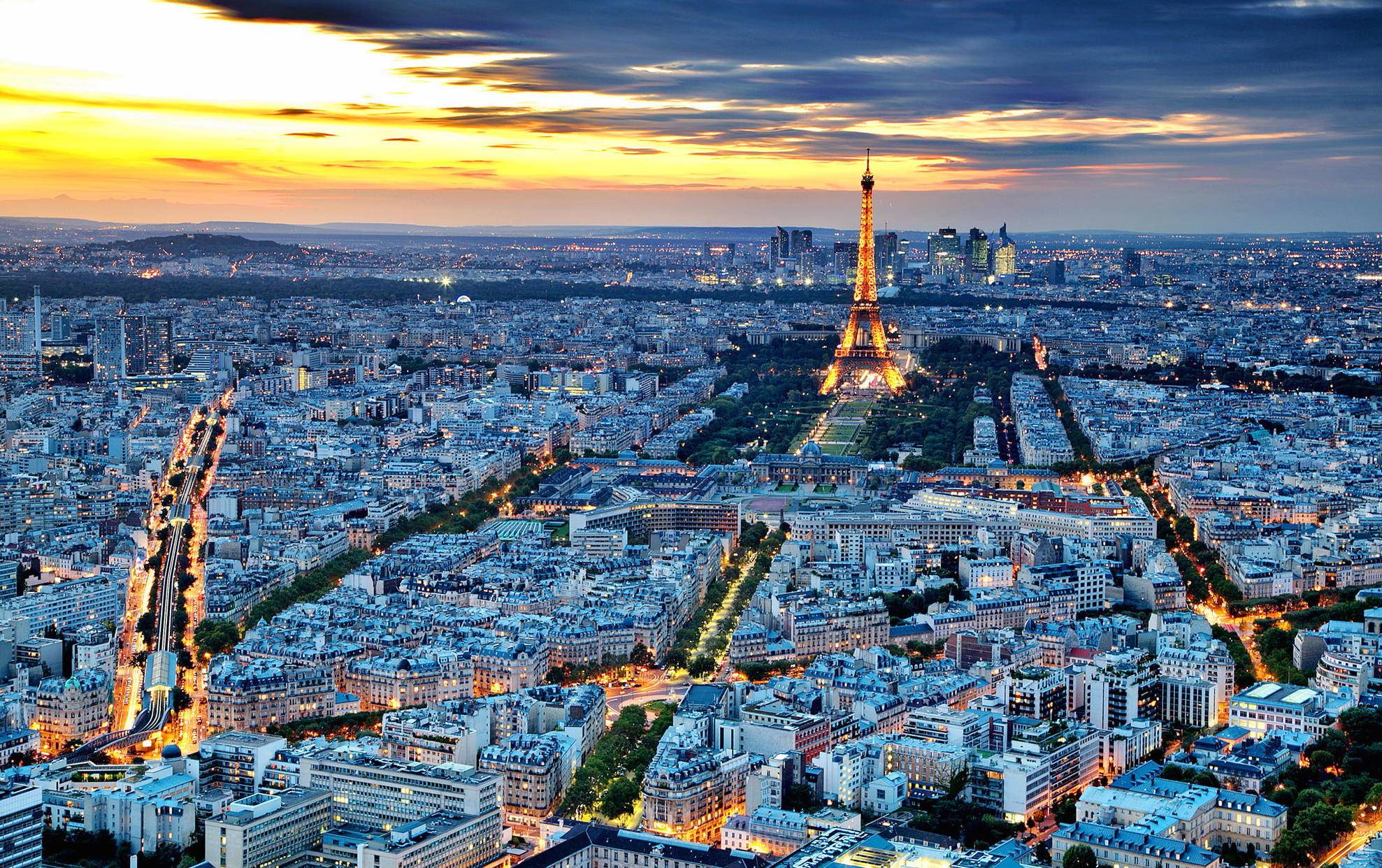 Обои Эйфелева Башня фото с высоты Париж на рабочий стол