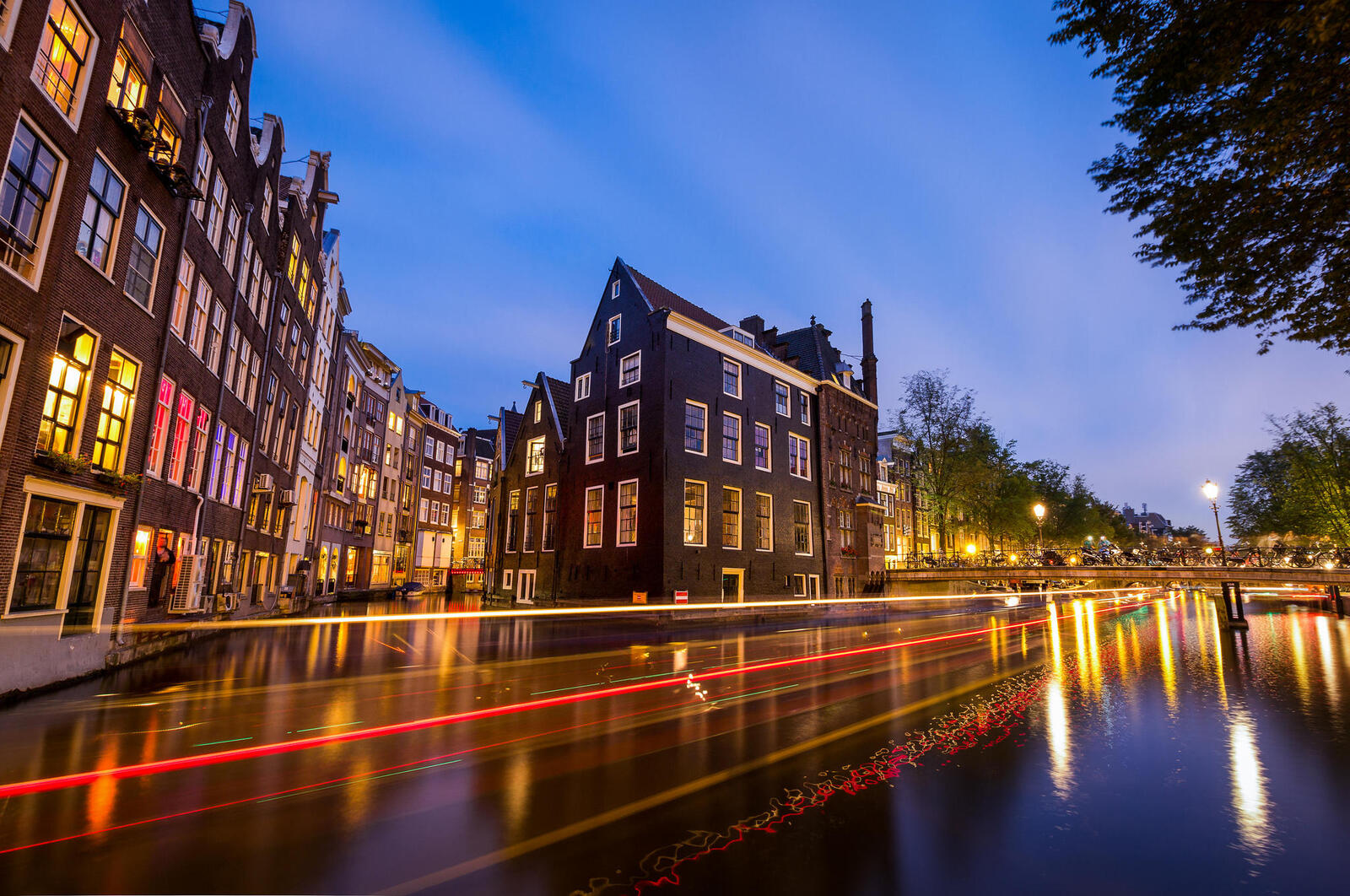 Обои закат дома Амстердам на рабочий стол
