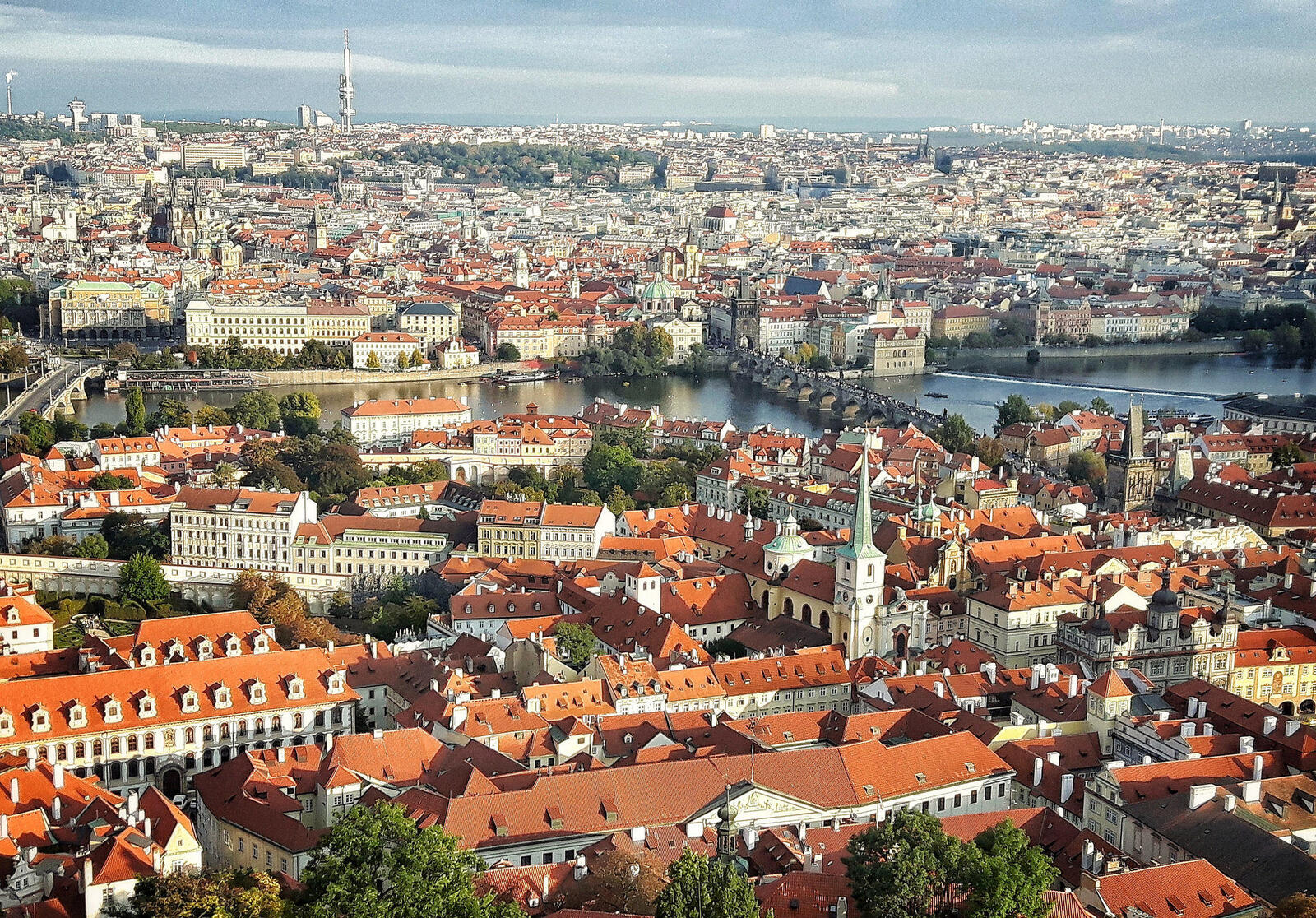 Обои вид сверху городской пейзаж Чешская Республика на рабочий стол