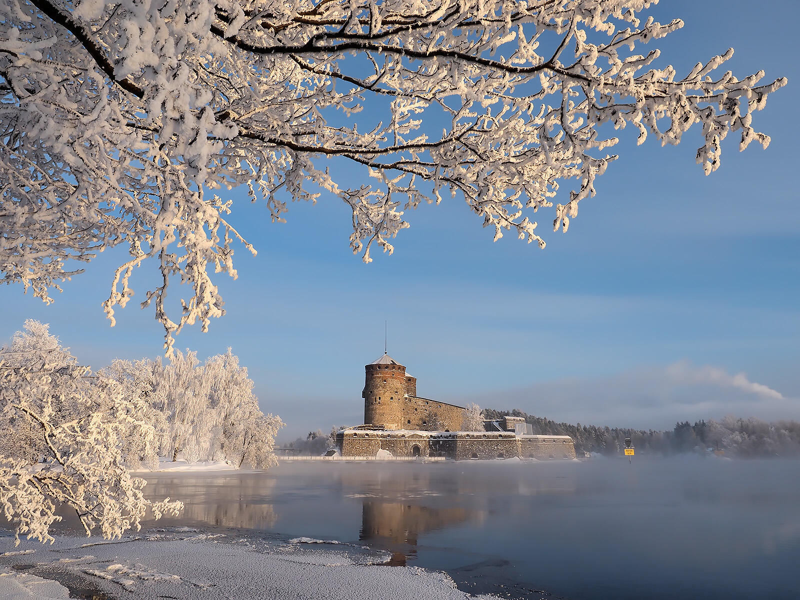 Wallpapers Castles of Finland landscape pond on the desktop