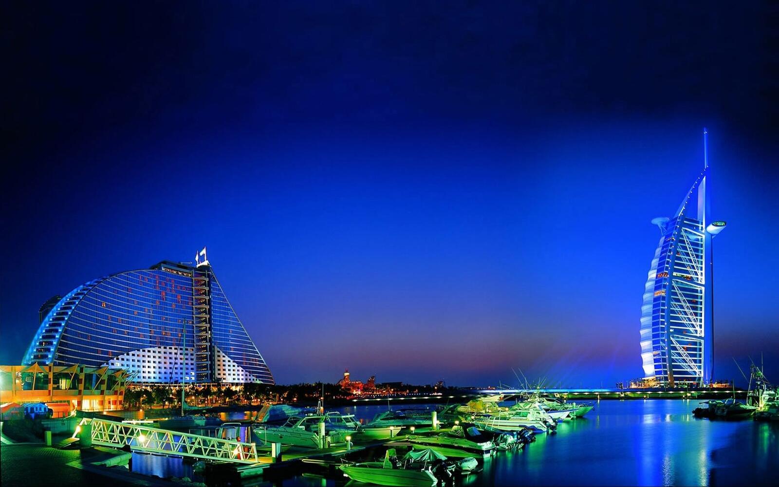 Обои ночь Дубаи курорт на рабочий стол