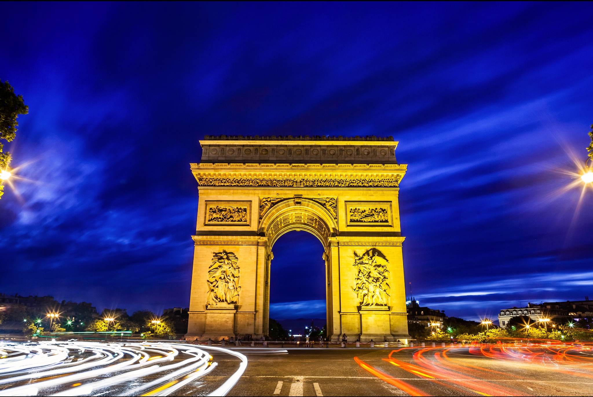 Обои город памятник Париж на рабочий стол