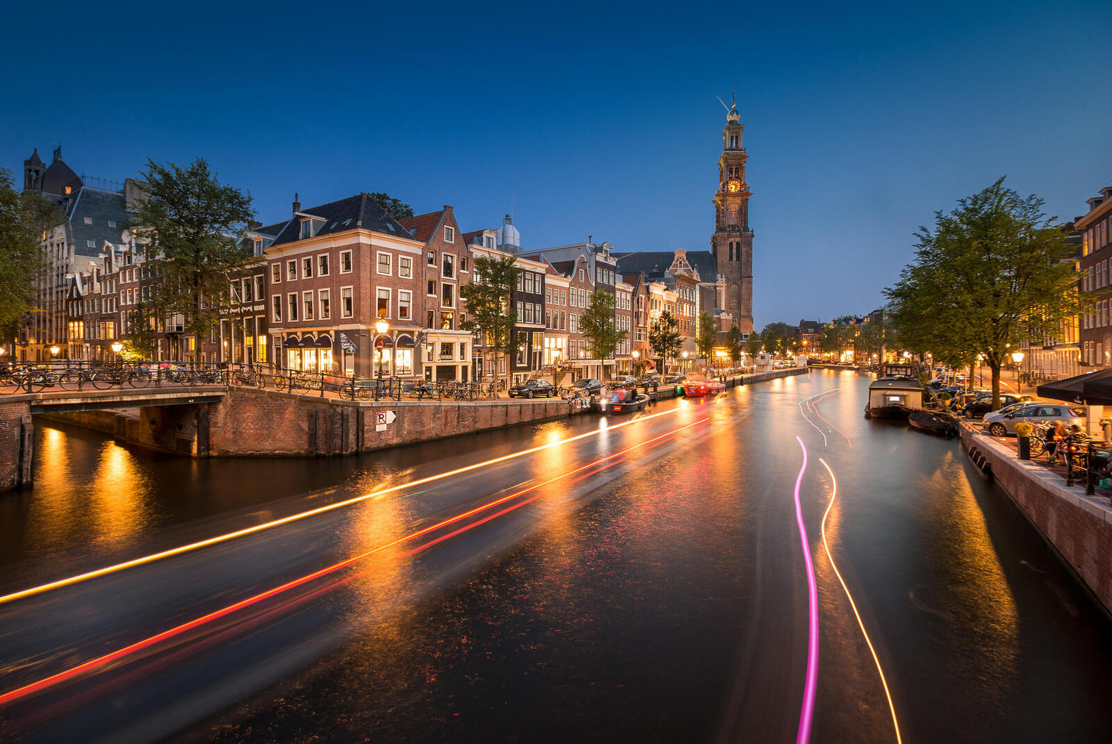 Обои Голландия Амстердам вечер на рабочий стол