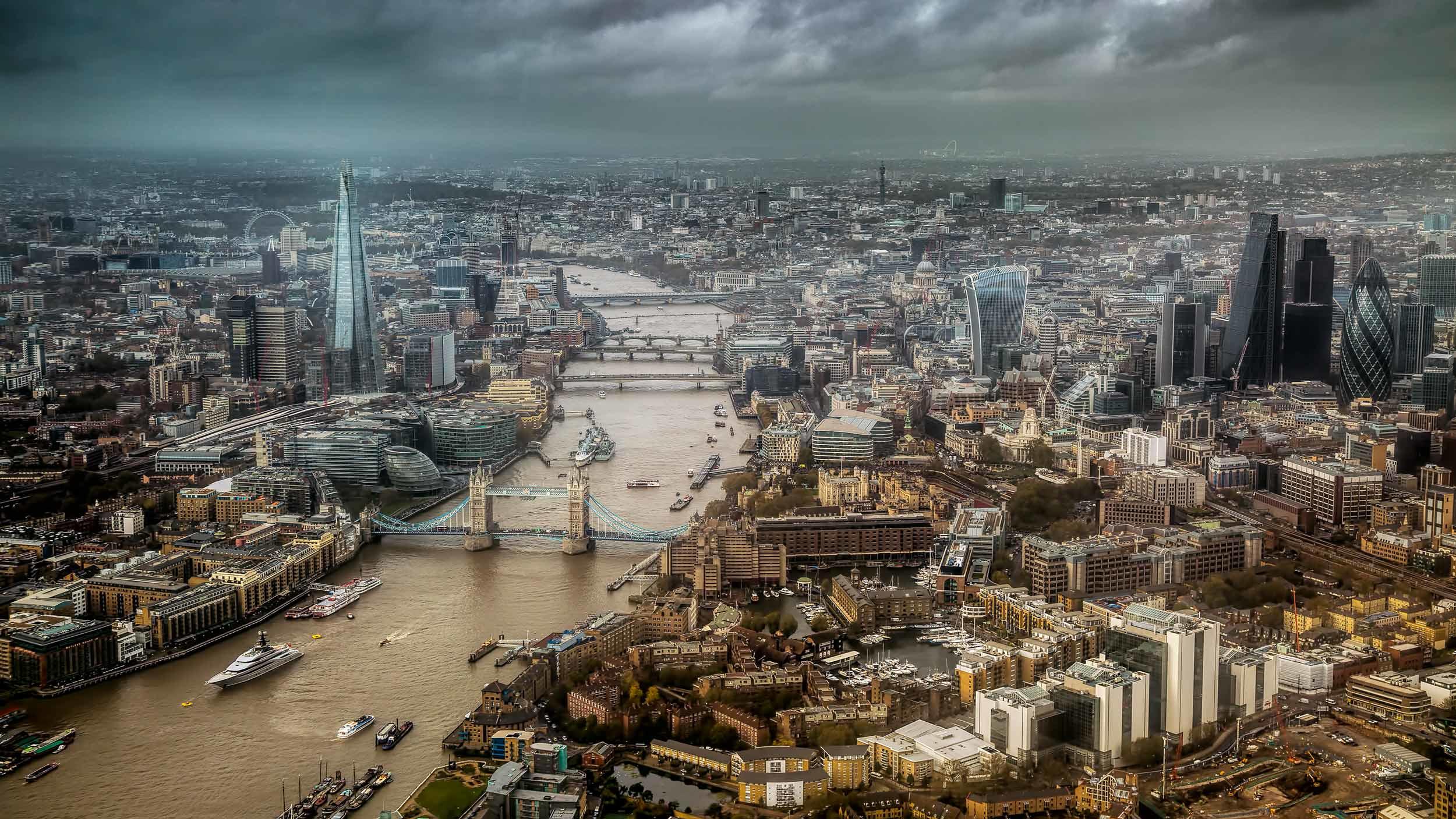 Обои London Лондон столица и крупнейший город Соединённого Королевства Великобритании и Северной Ирландии на рабочий стол