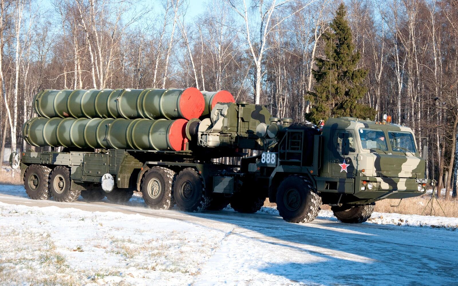 Wallpapers tractor missile system s-400 on the desktop