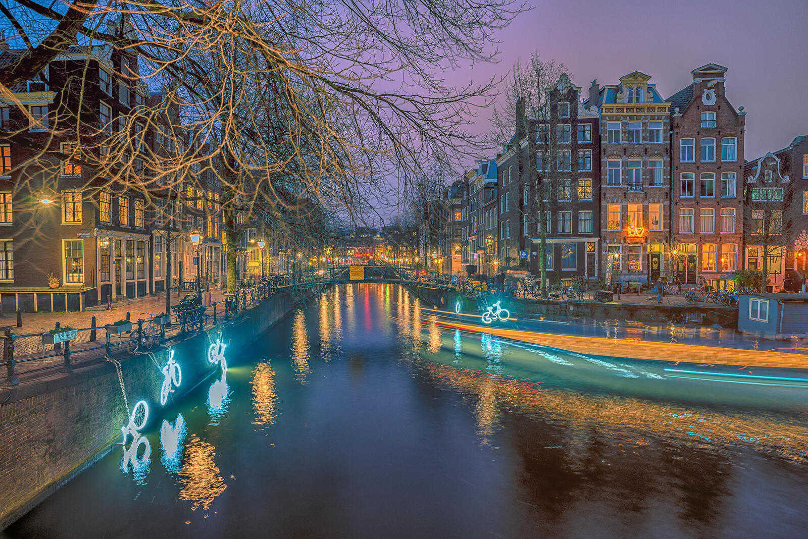 Обои Амстердам улица вечер на рабочий стол