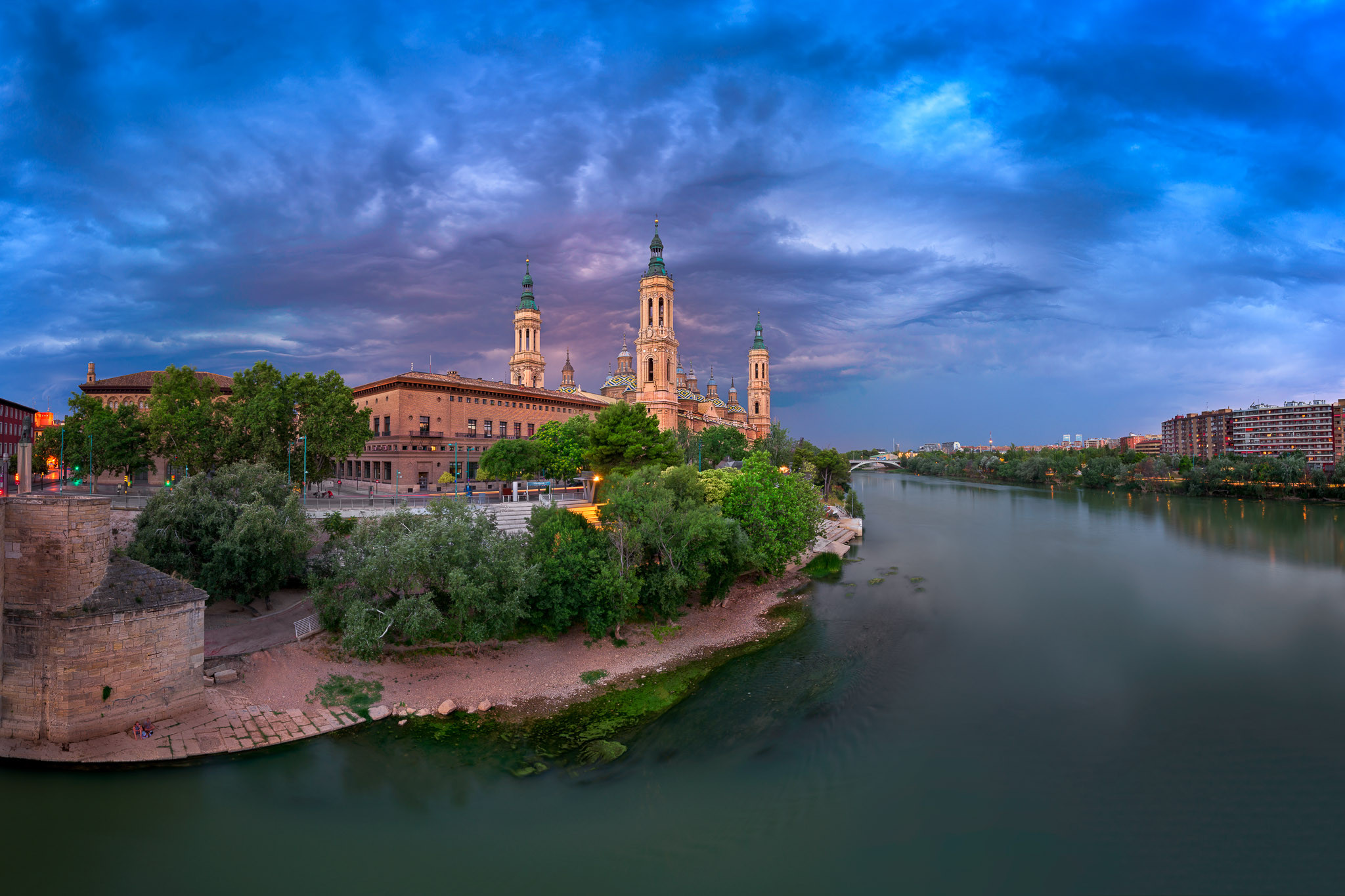 Wallpapers Basilica of Our Lady of the Pillar and the River Ebro in the evening Zaragoza Aragon on the desktop
