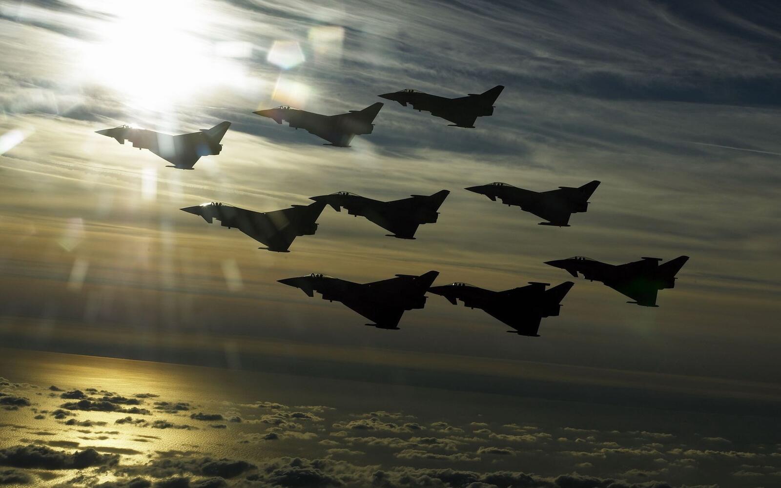 Wallpapers airplanes fighters formation on the desktop