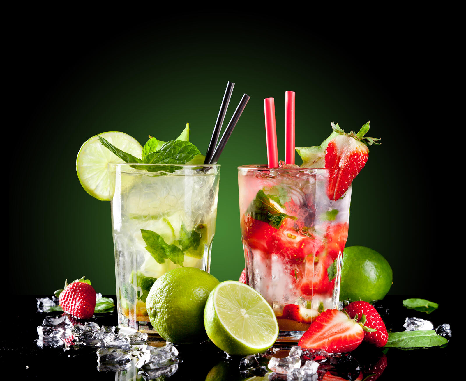 Wallpapers cocktail mojito glasses on the desktop