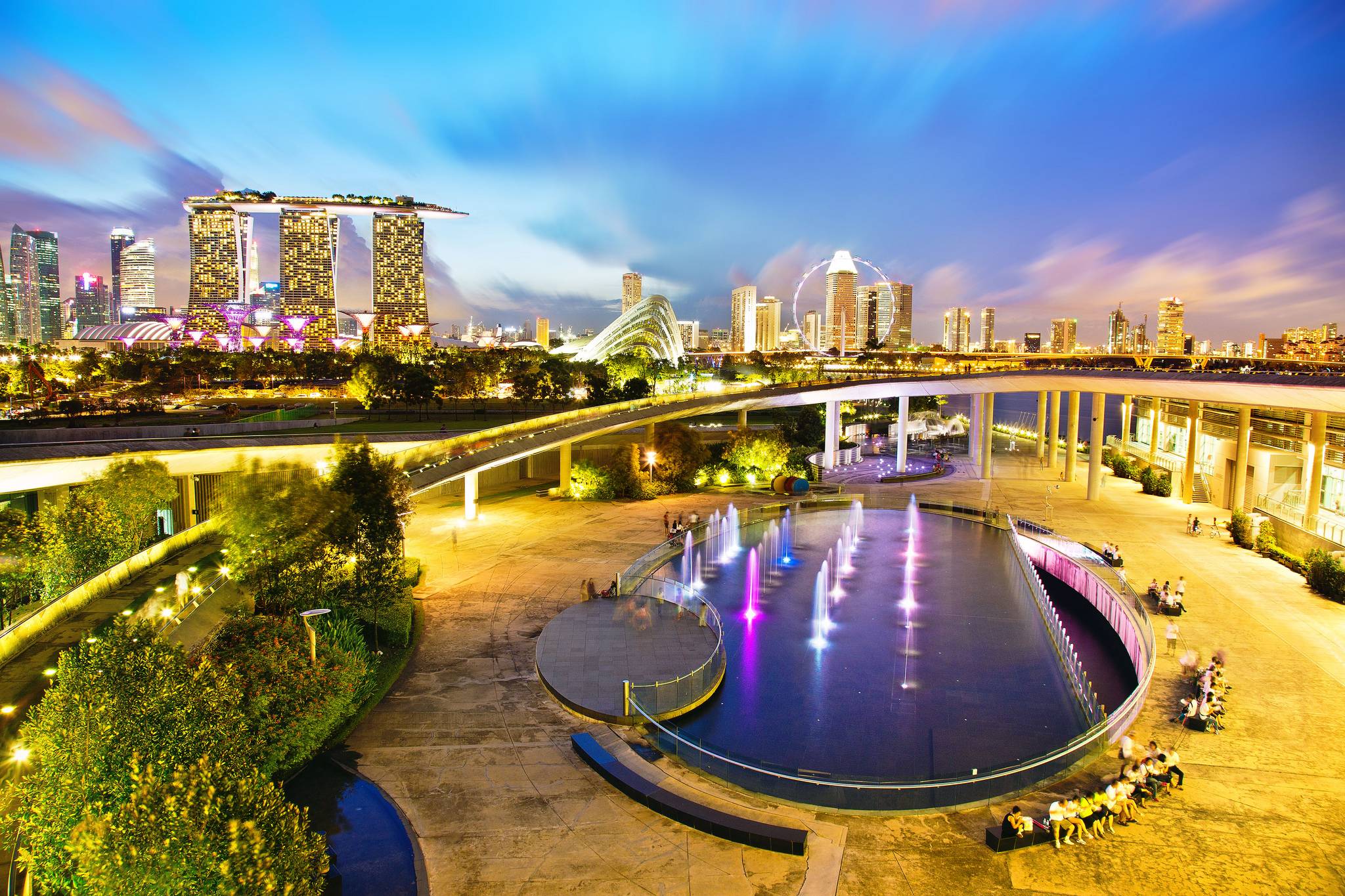 Photo free Singapore, swimming pool, evening