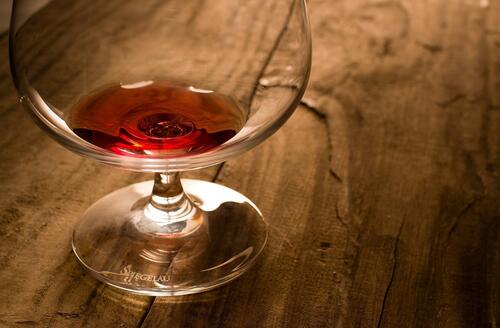 Gallery photo of a glass of wine