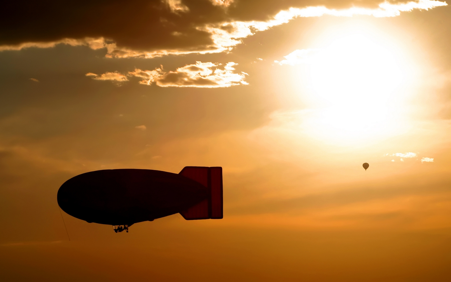 Фото бесплатно дирижабль, воздушный шар, закат