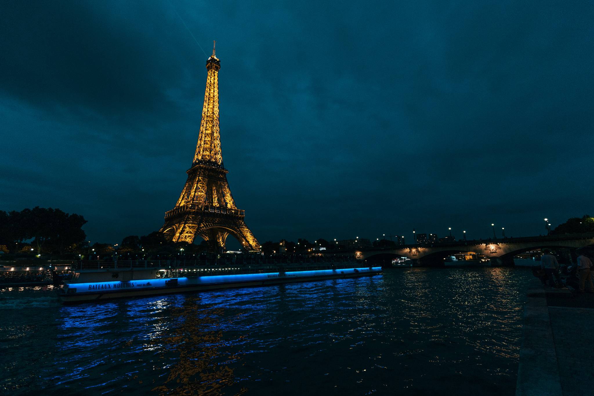Wallpapers Eiffel Tower river France on the desktop