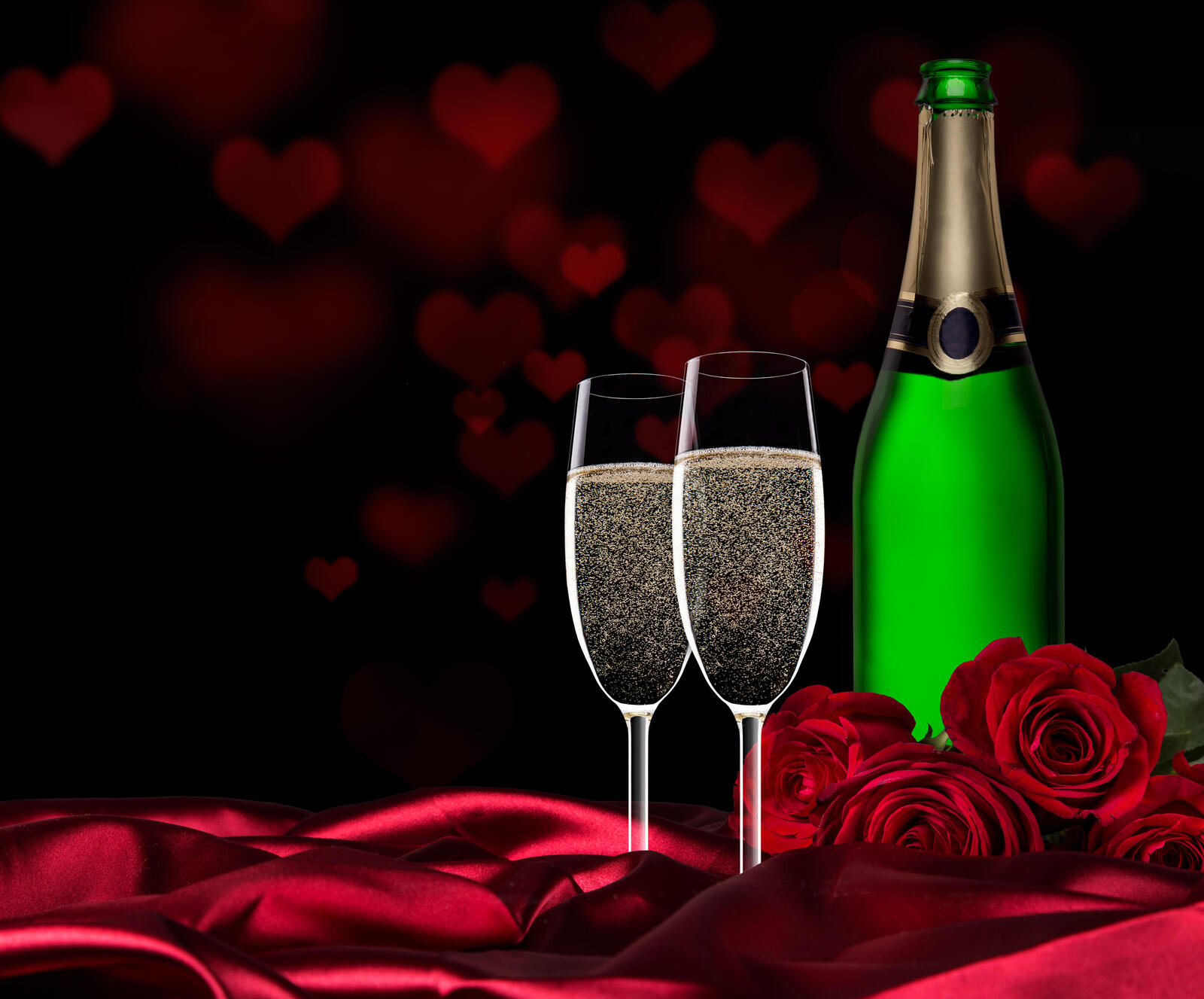 桌面上的壁纸玫瑰 浪漫 情人节