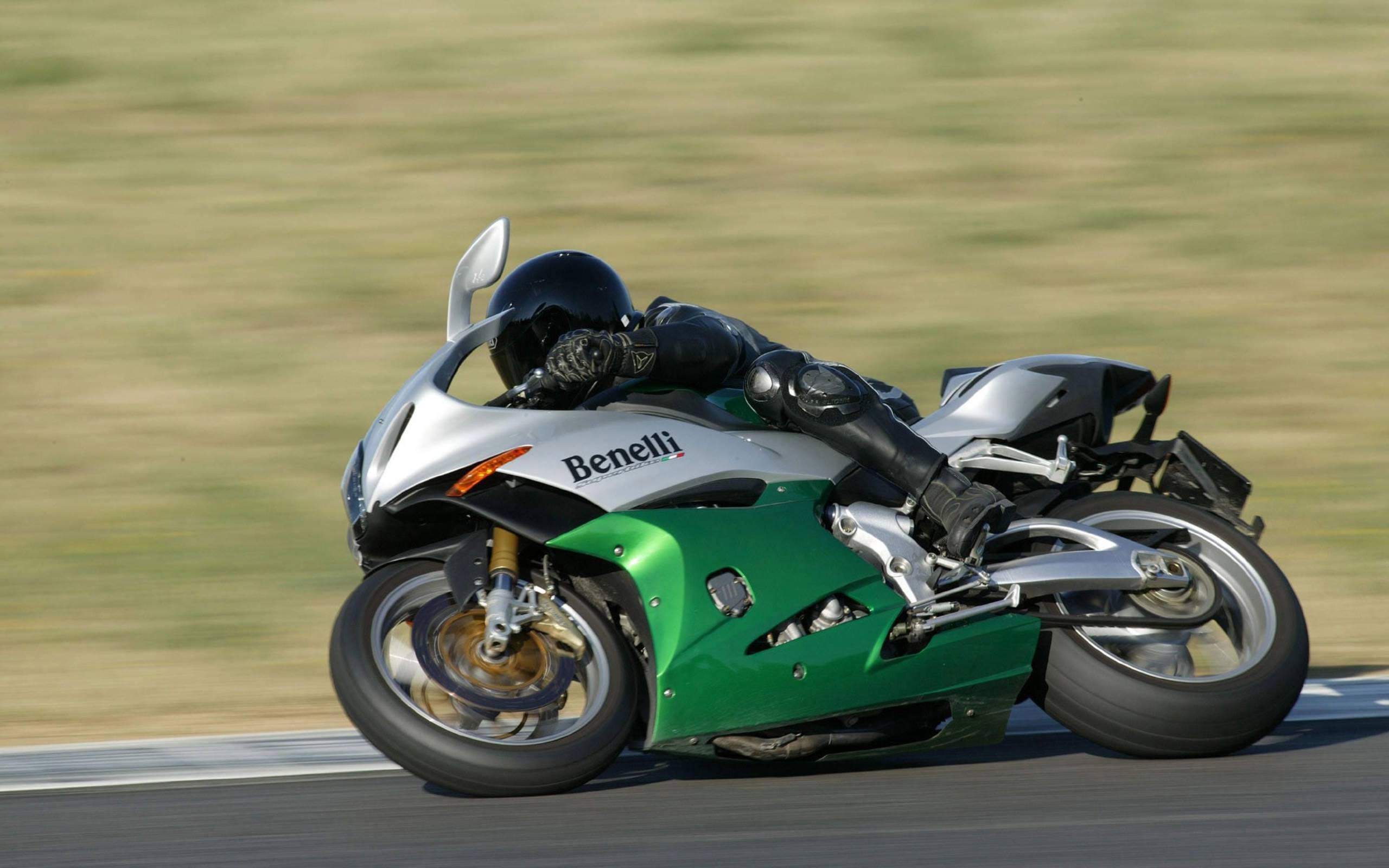 Фото бесплатно спортивный мотоцикл, Benelli, скорость