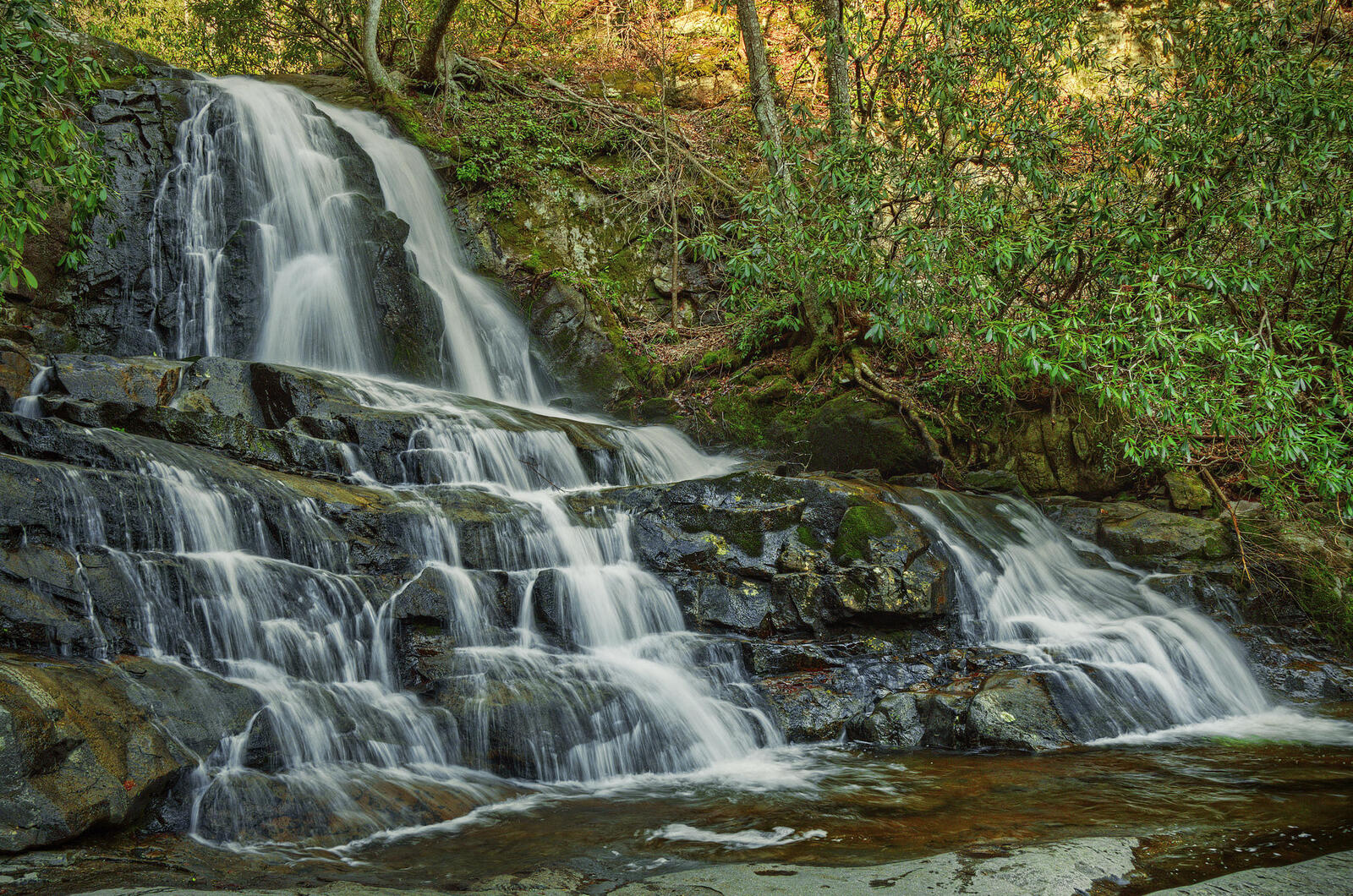 Обои Национальный парк Грейт-Смоки Laurel Falls водопад на рабочий стол