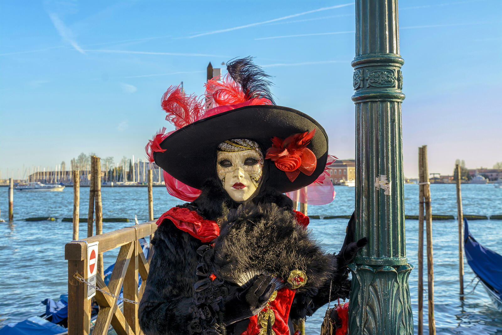 Обои карнавал в венеции италия праздник на рабочий стол