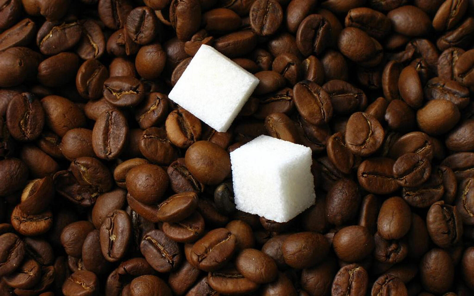 Обои кофе зерна сахар на рабочий стол