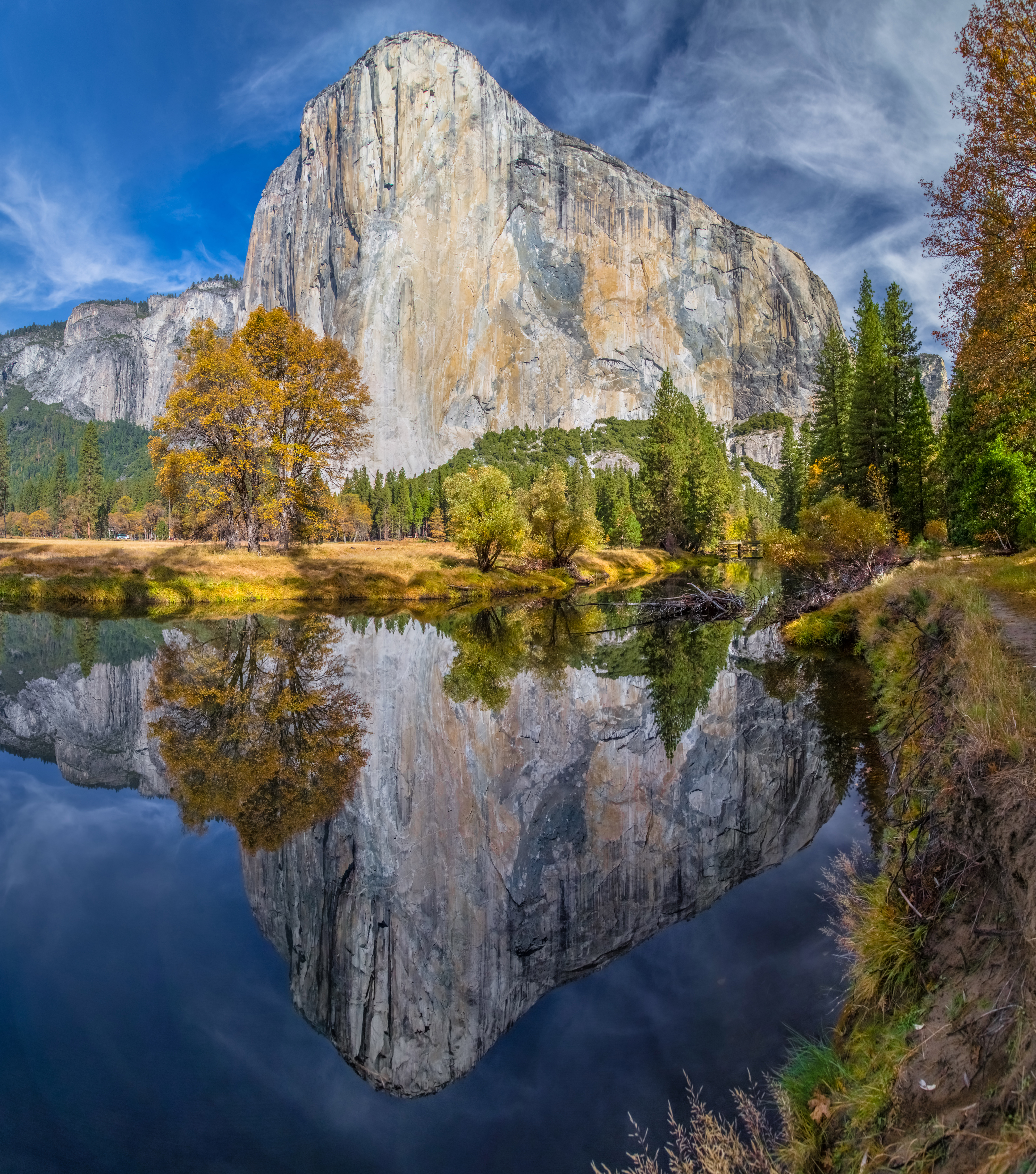 Wallpapers trees mountains Merced River on the desktop