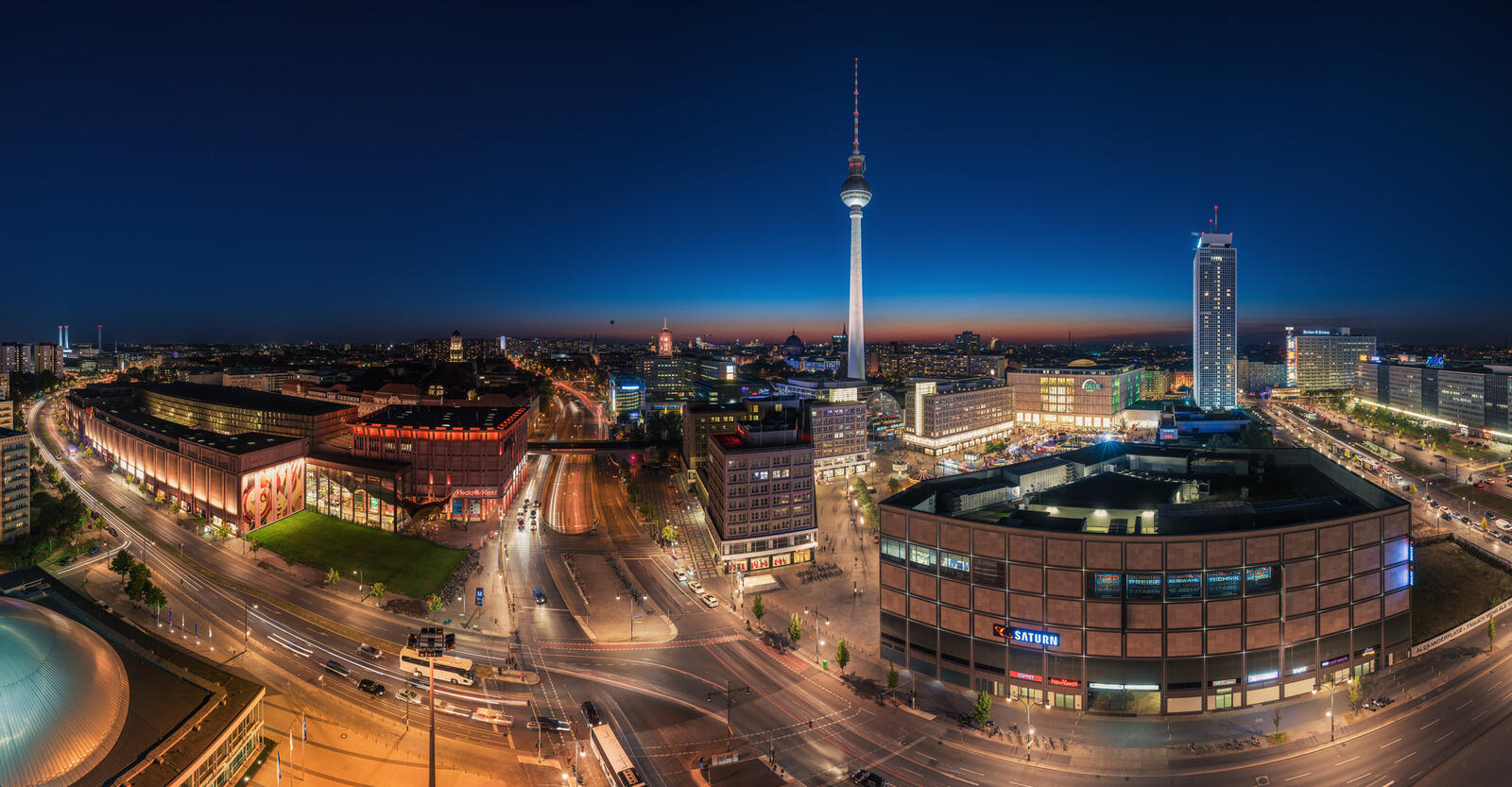 Обои панорама немецкий городской пейзаж на рабочий стол