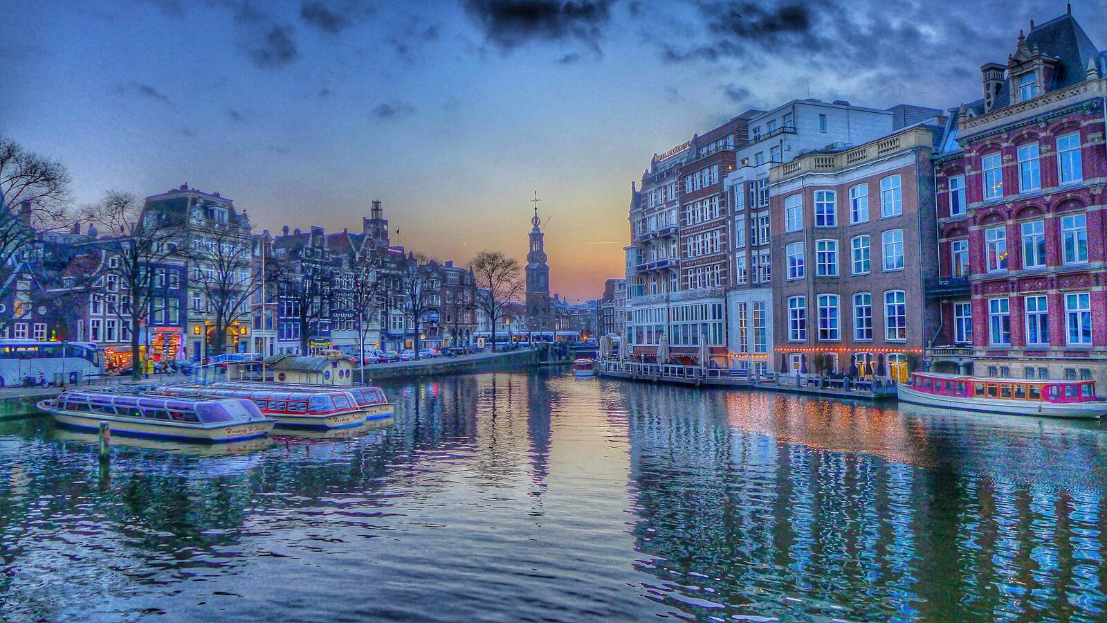 Wallpapers canal panorama Amsterdam on the desktop