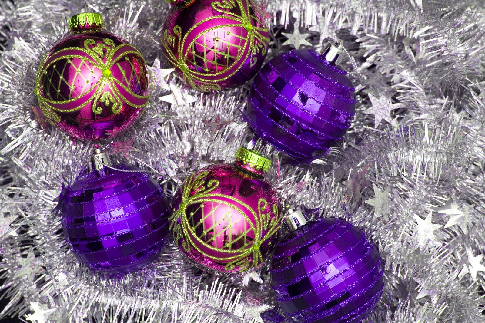 Wallpapers Christmas toys decorations New Year wallpapers on the desktop