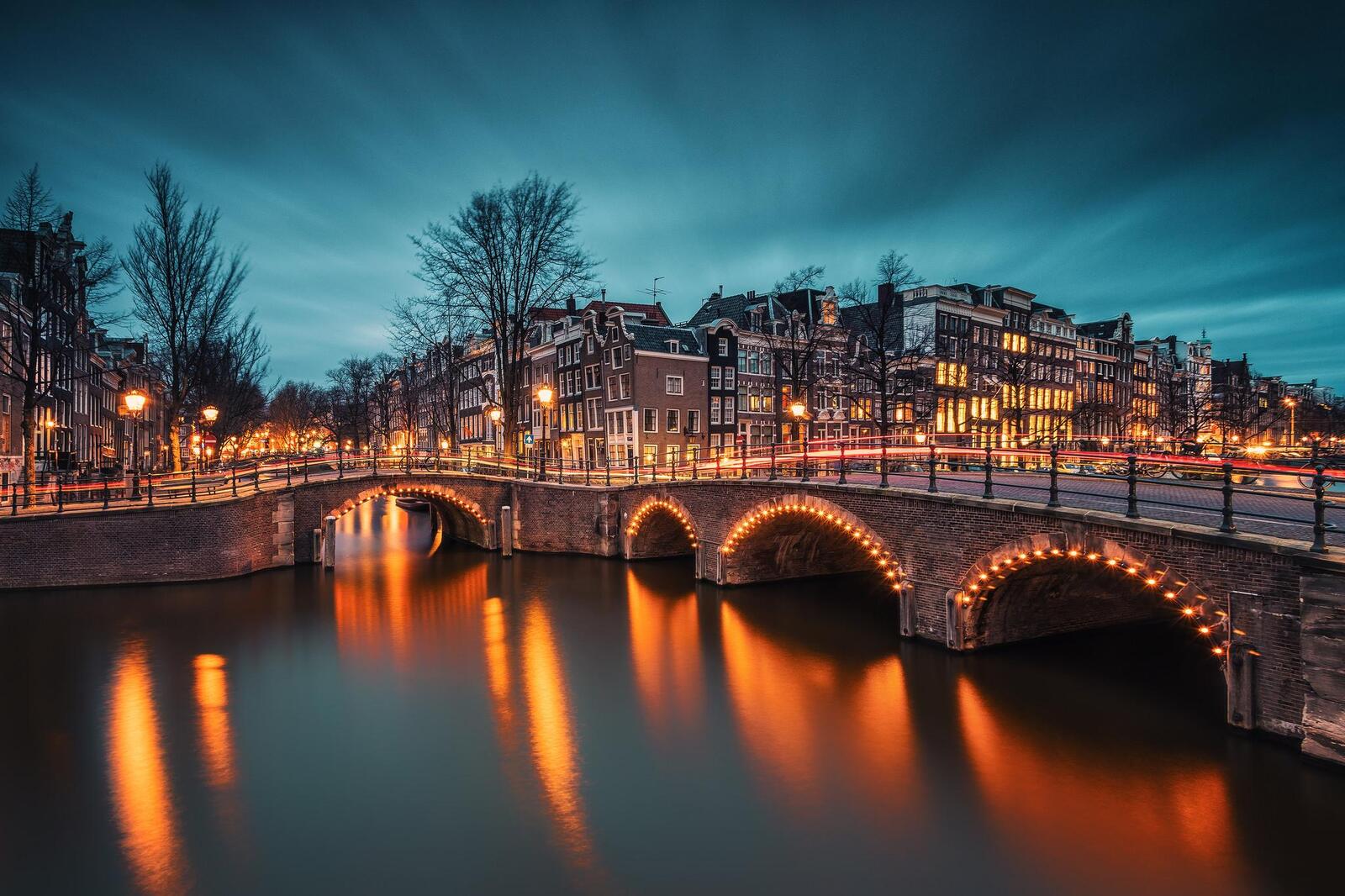 Обои дома темнеет Амстердам на рабочий стол