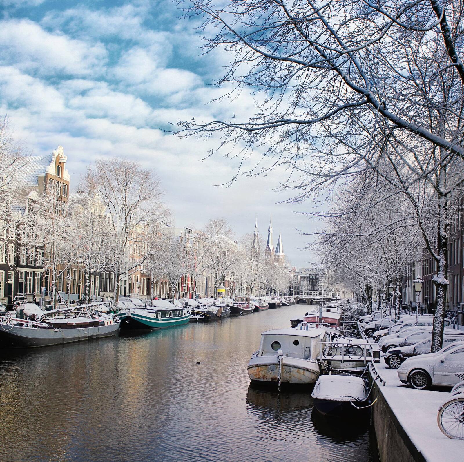 Обои столица и самый большой город Нидерландов Нидерланды расположен в провинции Северная Голландия на рабочий стол