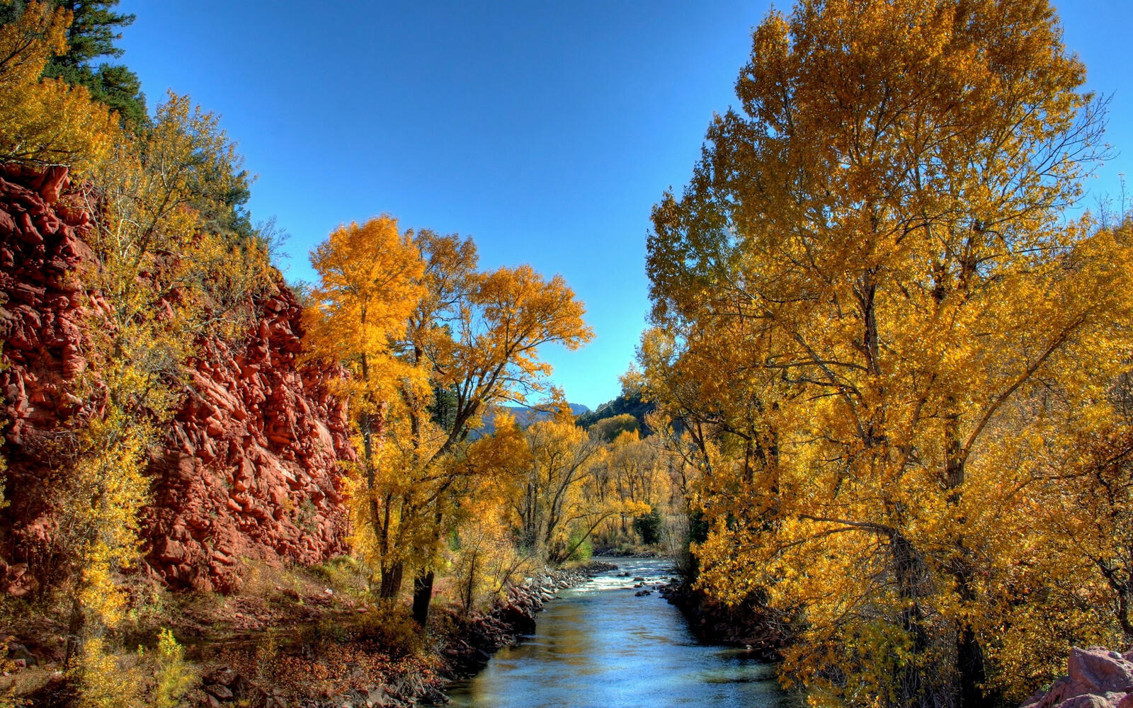 Wallpapers autumn river stream on the desktop