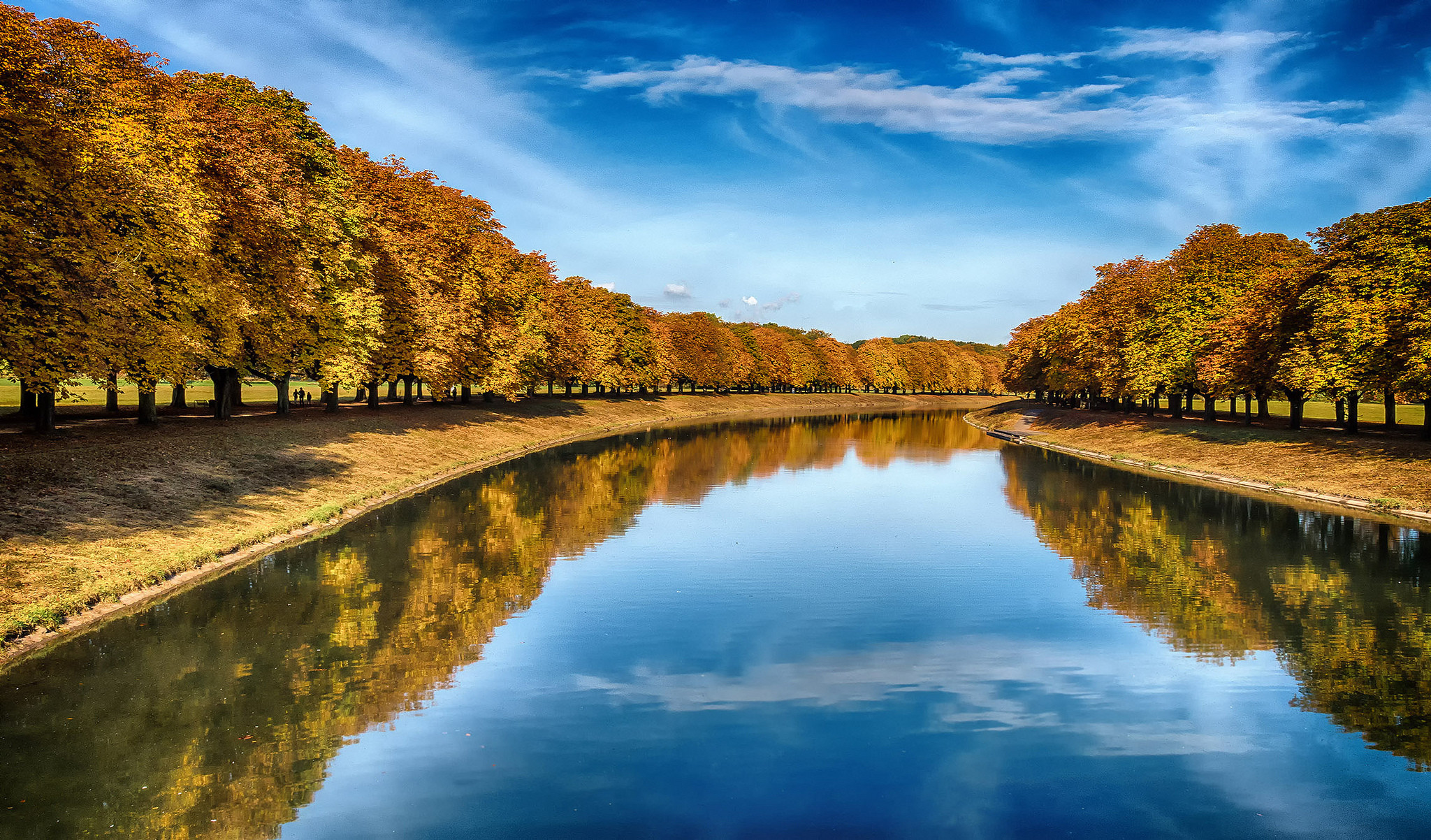 桌面上的壁纸德国 秋季 河流