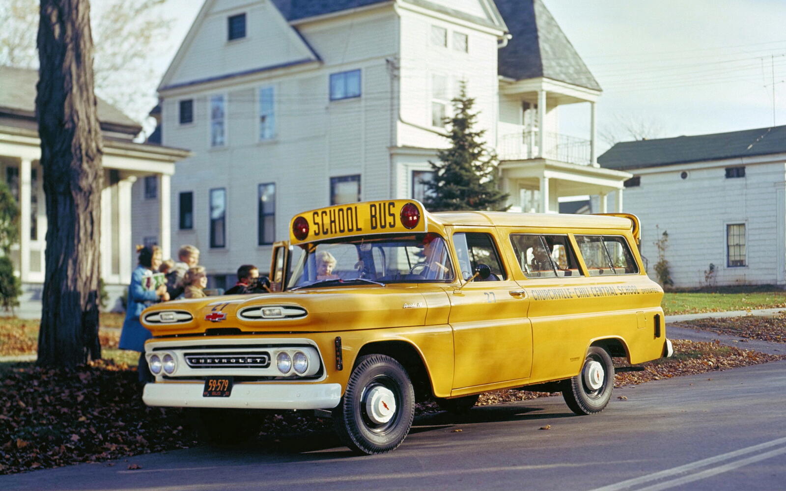 Обои шевроле школьный автобус желтый на рабочий стол