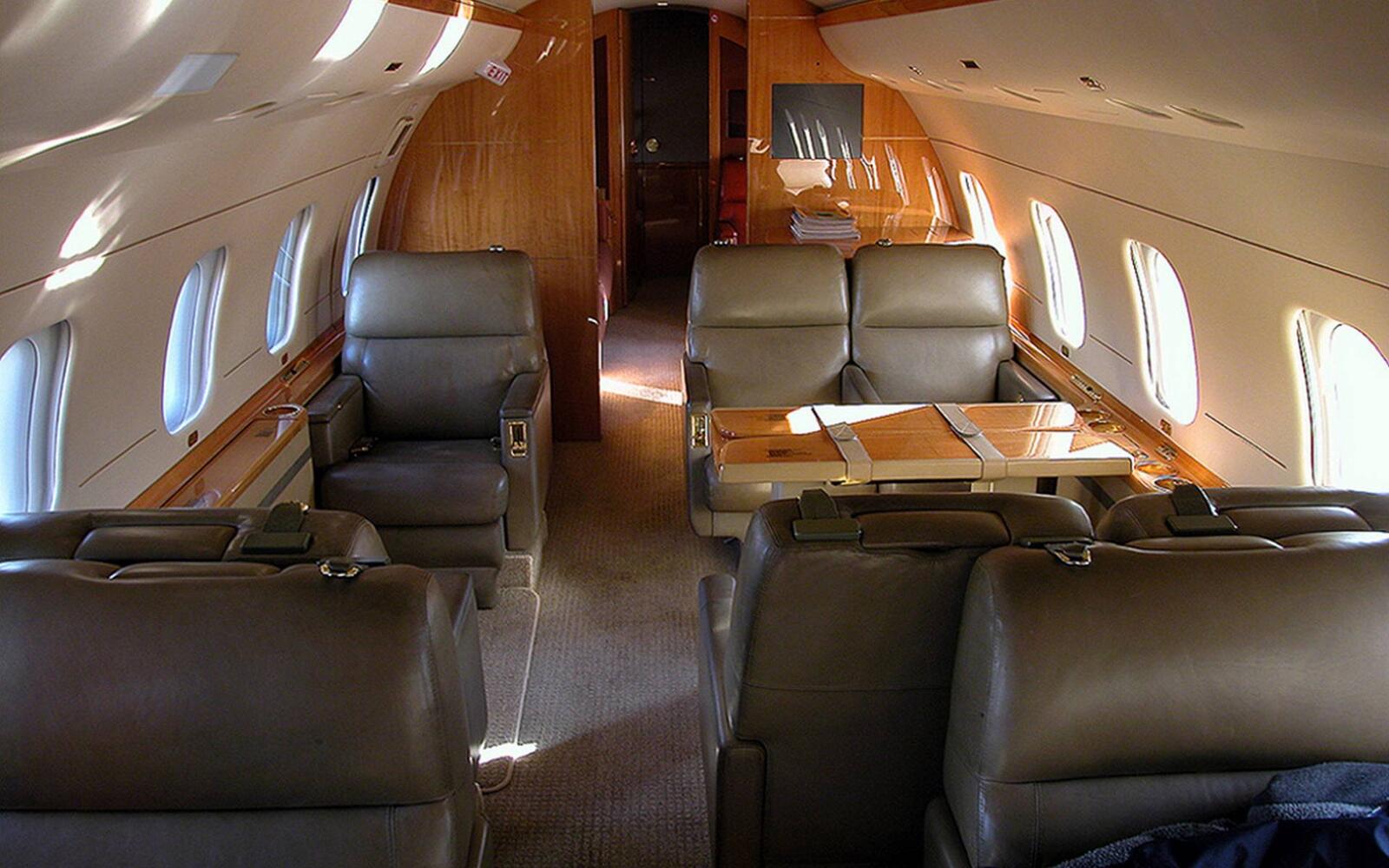 самолет бизнес класс салон